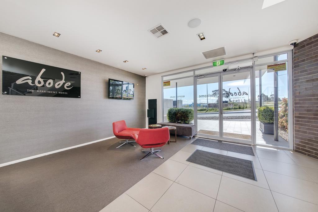Abode Gungahlin Aparthotel Канбера Екстериор снимка