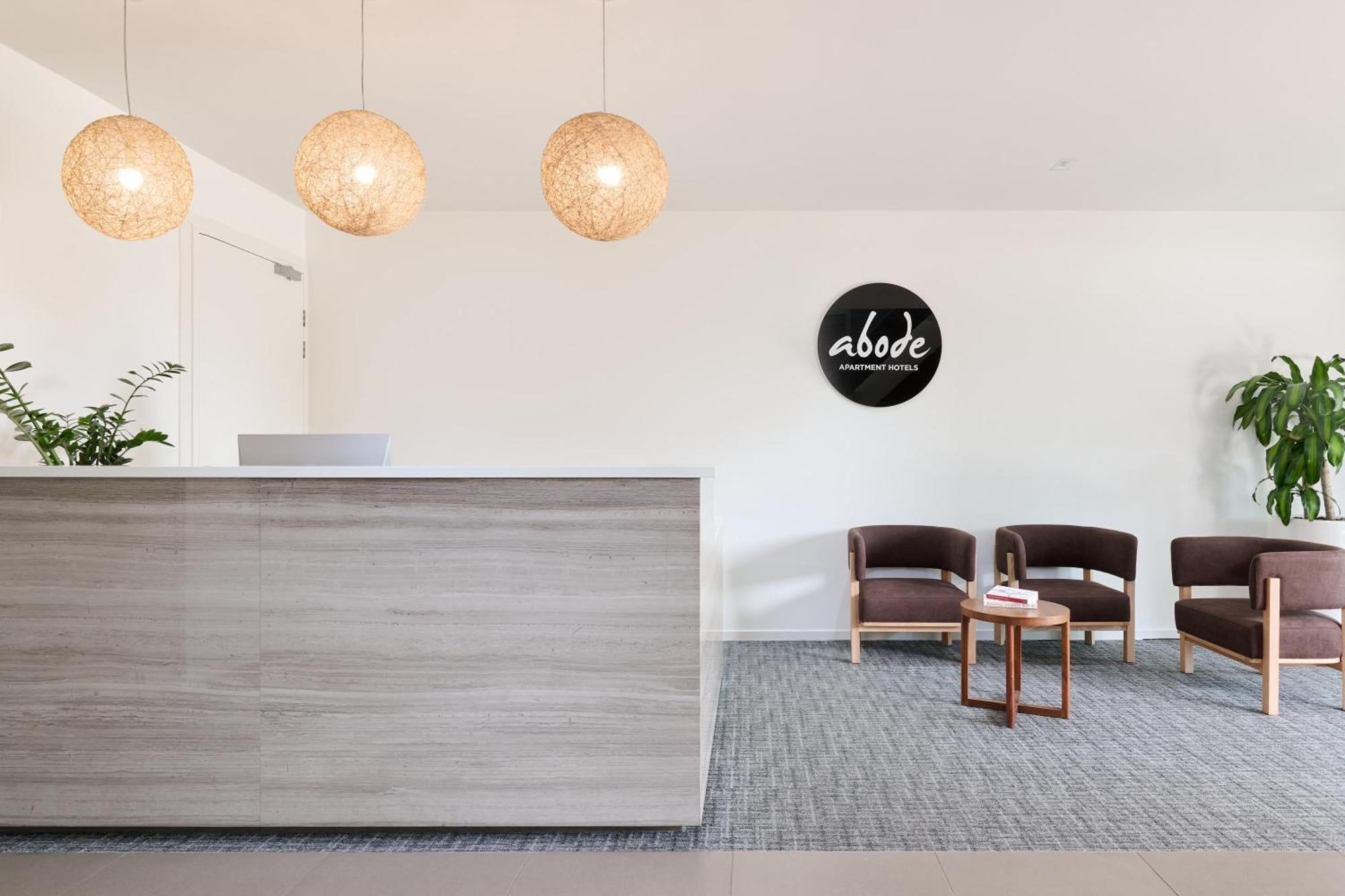 Abode Gungahlin Aparthotel Канбера Екстериор снимка
