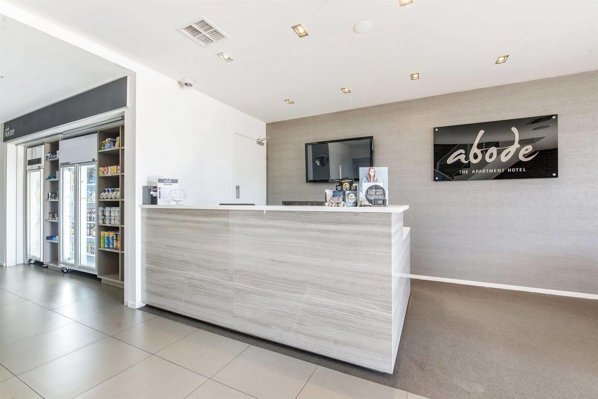 Abode Gungahlin Aparthotel Канбера Екстериор снимка